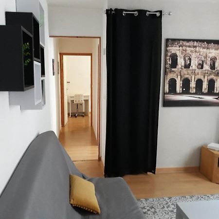 5 minutes des Arènes, parking, 6 couchages + 1 lit bébé Nîmes Esterno foto