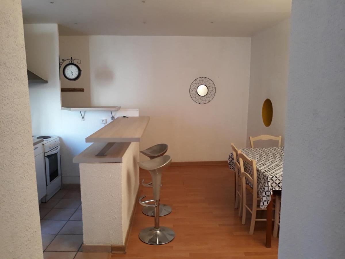 5 minutes des Arènes, parking, 6 couchages + 1 lit bébé Nîmes Esterno foto